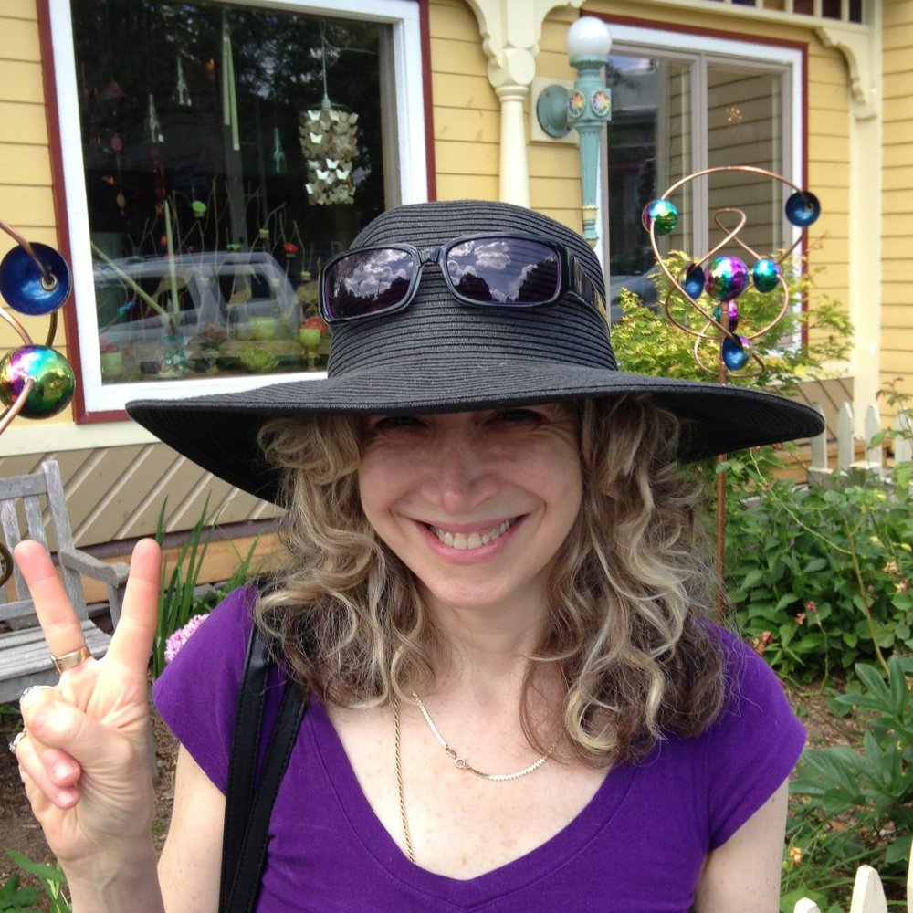 Meet your Posher, Lori